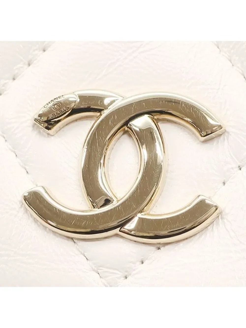 Chanel 2-Way Bag Quilted 18 Top Handle Leather White Gold Handbag